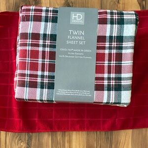 HD Designs Twin Flannel Sheet Set - Red and Black Plaid